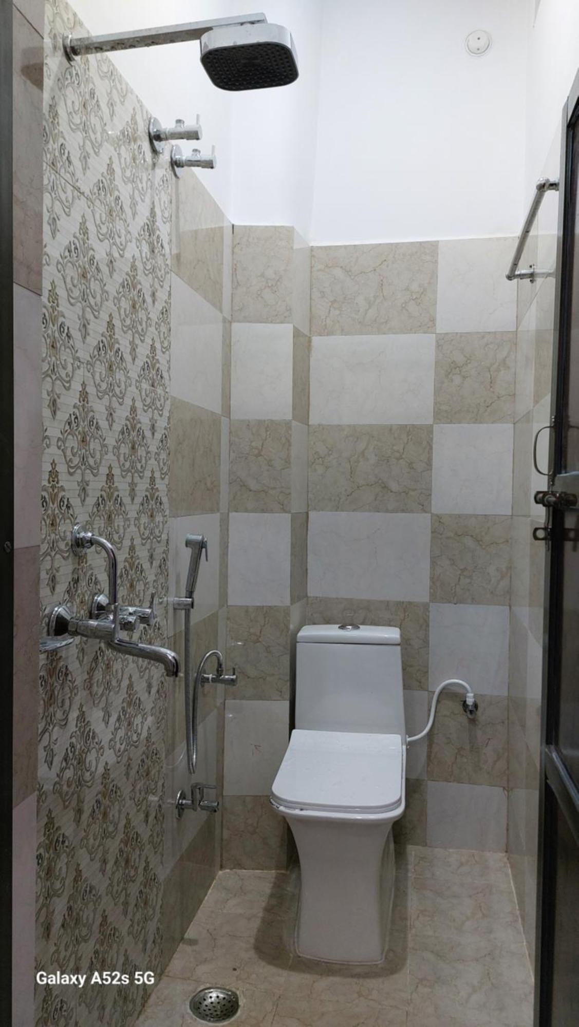 Narayani Paying Guest House Варанаси Екстериор снимка